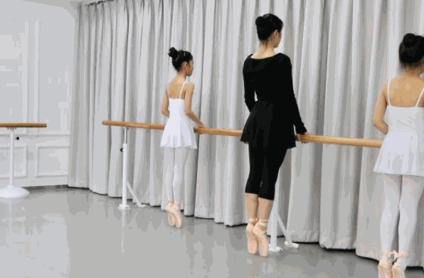 摩尔星光国际少儿舞蹈